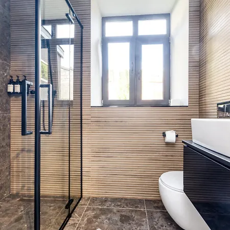 Appartement Bright With Free Parking Riga